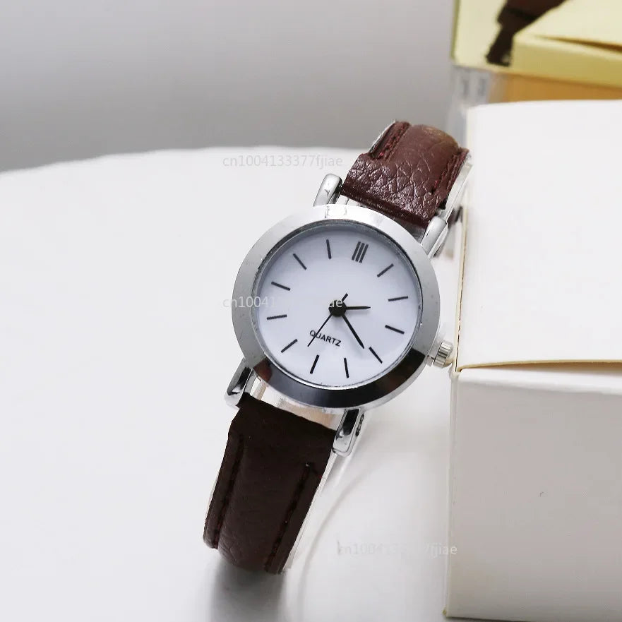 Personalized Elegant Female Student Watch Female Fashion Simple Small Watch Table Leather Strap Wristwatch Relogio Feminino